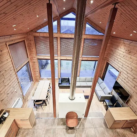 Huvilat Lumikki - 8 Henkiloelle, Luoteis-himos Ski-in/out, 121m² *