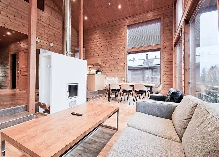 Villa Lumikki - 8 Henkiloelle, Luoteis-himos Ski-in/out, 121m²