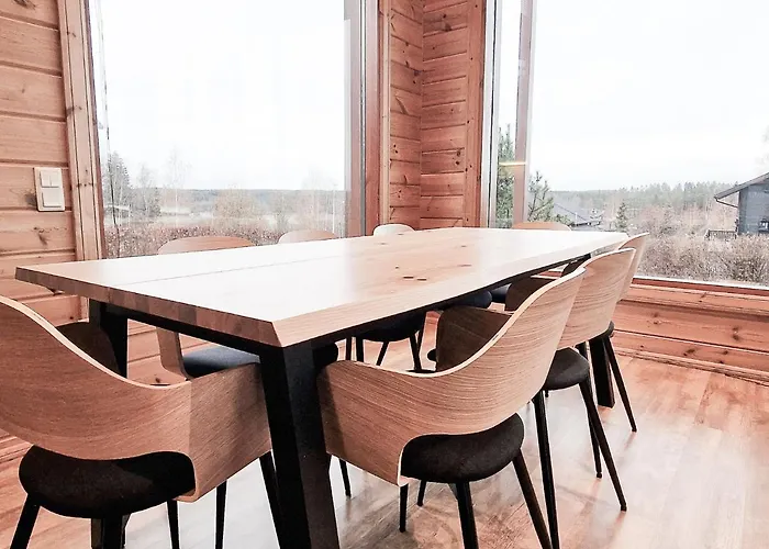 Villa Lumikki - 8 Henkiloelle, Luoteis-himos Ski-in/out, 121m² Jämsä